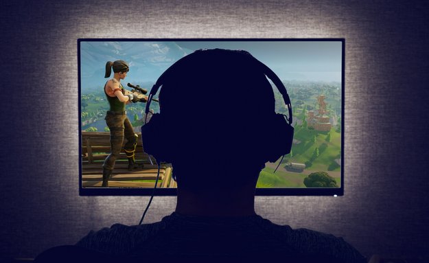 Fortnite schenkt dir den Battle Pass – und lockt dich damit von Apex Legends weg?