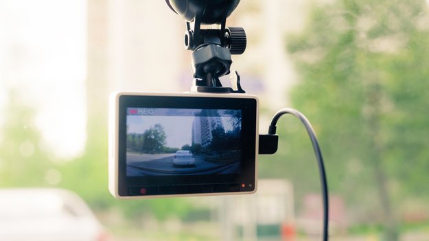 Dashcam fürs Auto: Kaufberatung und aktuelle Angebote