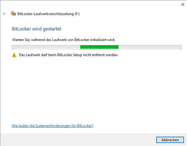 Wartet hier, bis BitLocker aktiviert wurde.