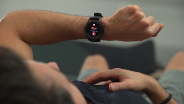 Samsung Gear S3 im Preisverfall: Smartwatch mit induktiver Powerbank günstig erhältlich