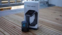 Fitbit Versa im Test: Edler Fitnesstracker im Apple-Watch-Stil