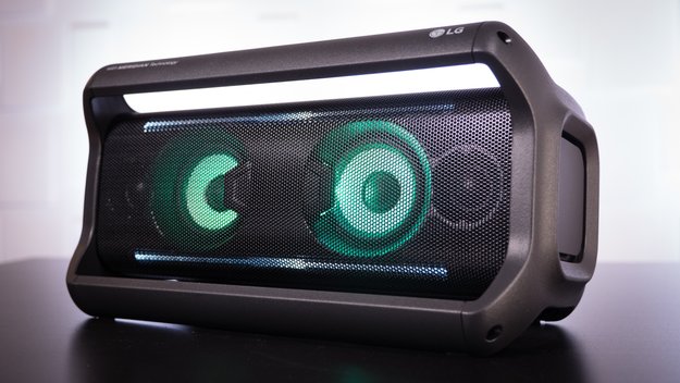 LG PK7 im Test: Bluetooth-Lautsprecher mit Licht-Show und markantem Design