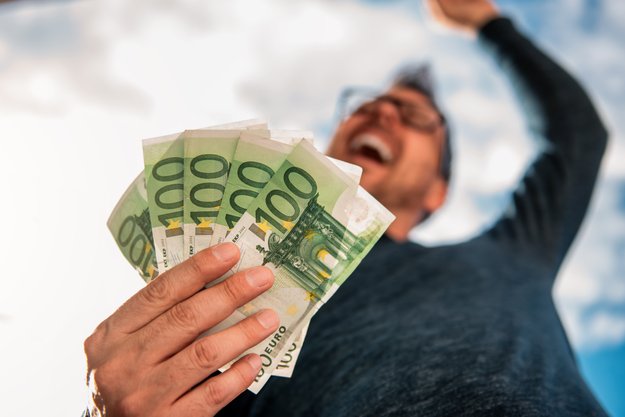 Gewinne ein Lospaket und sichere dir die Chance, am SKL Millionen-Event teilzunehmen!