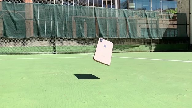 Fallstudie iPhone XS und XS Max: So viel halten die Apple-Smartphones aus