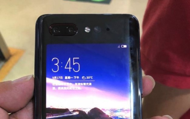 Verrücktes Android-Handy: Dieses Smartphone hat zwei Bildschirme