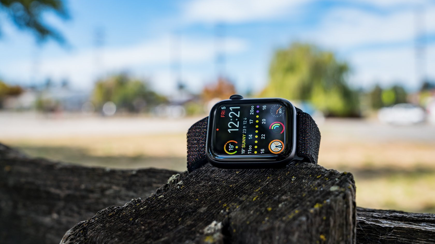 Apple watch series 4 gps