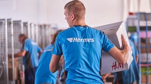 Rekordgeschäft: Hermes macht Pakete zu Weihnachten teurer