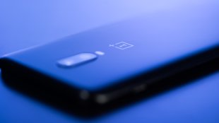 OnePlus 7: Was uns das erste Bild des Smartphones wirklich verrät