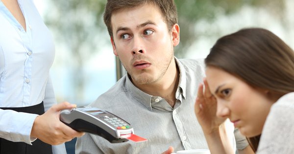 Wie man sagt, ob dein Freund jemand anderen datiert