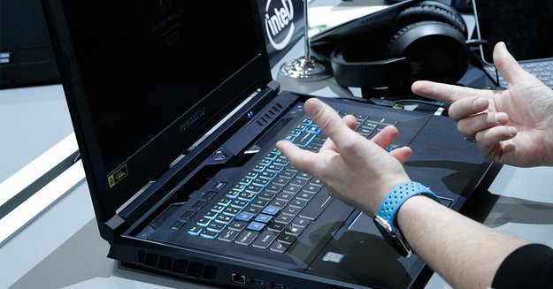 Acer Predator Helios 700: Neuer Gaming-Laptop entpuppt sich als kleiner Transformer