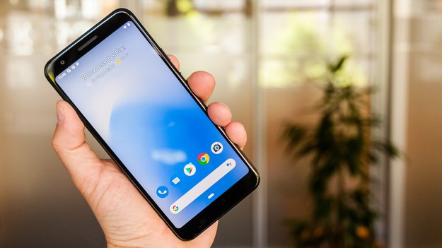 Google Pixel 3a im Preisverfall: Bei Saturn mit kostenlosem Home Mini erhältlich