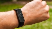 Samsung Galaxy Fit e im Test: Der Tracker, der mir eine schlaflose Nacht bereitete