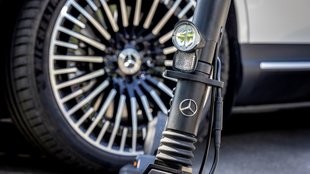 Vom Auto auf den Roller: Mercedes-Benz stellt eigenen E-Scooter vor