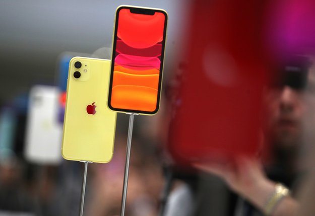 Apple iPhone 11 mit Vertrag: 3 günstige Tarif-Deals für jedes Netz