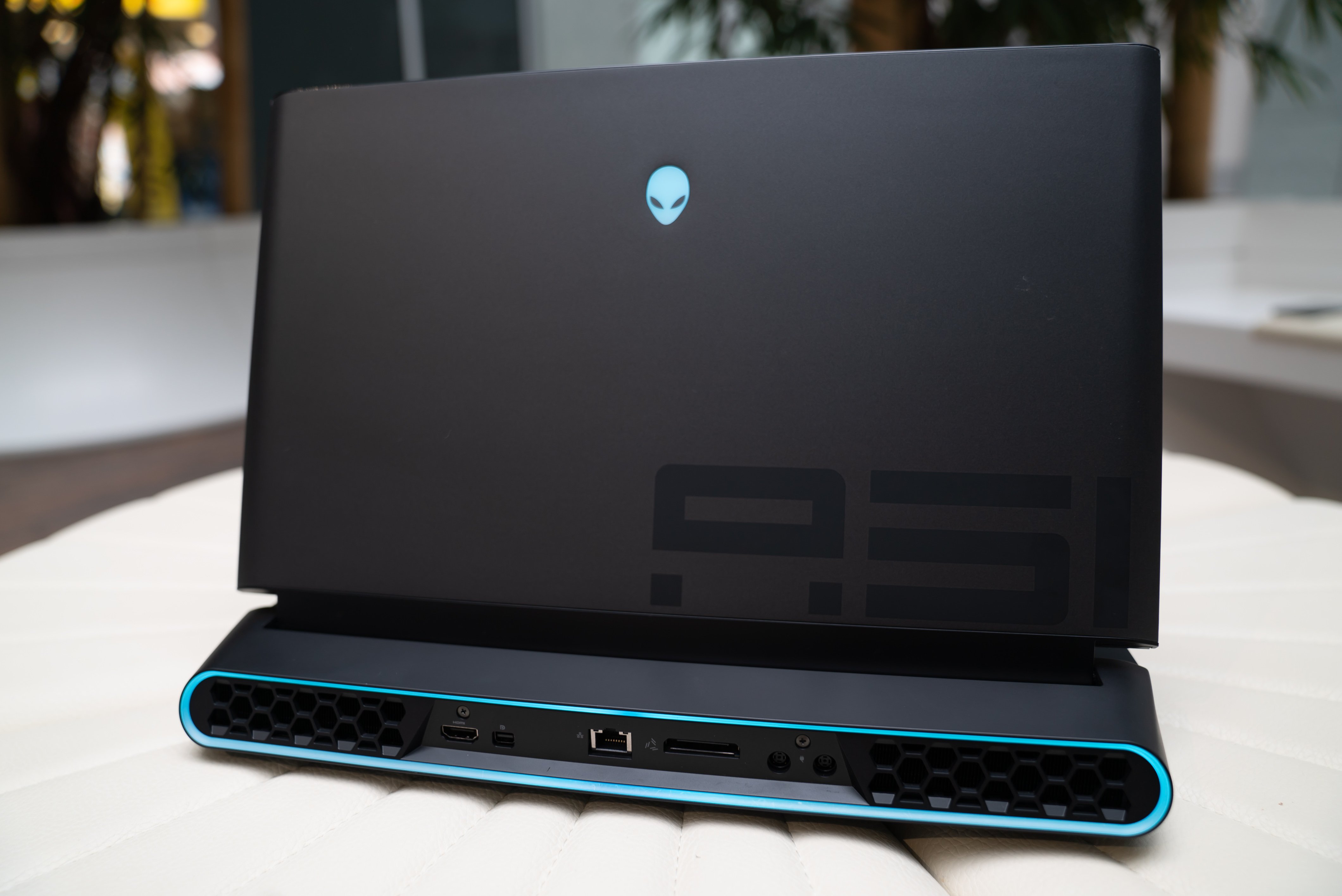 Alienware Area 51m Im Test Der Konig Unter Den Gaming Laptops