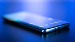 OnePlus Z: Mysteriöses Handy auf erstem Bild zu sehen