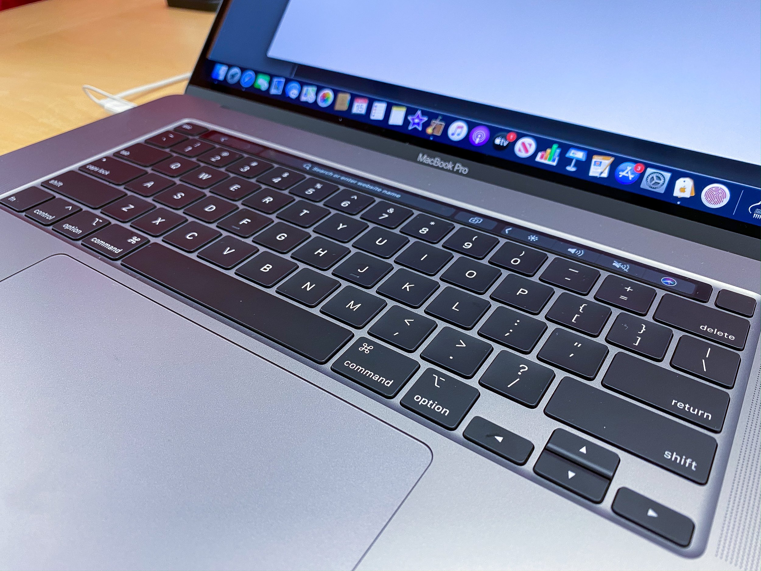 Macbook Pro Apples Spitzenmodell Verargert Kunden