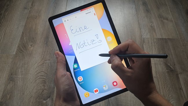 Mit dem S-Pen erstellt ihr schnell Notizen, die sich auch in Computerschrift umwandeln lassen. Bild: GIGA