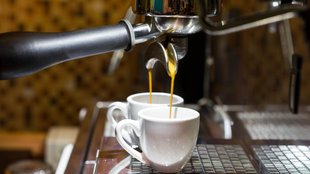 Espressomaschinen im Test: Die besten Siebträger-Kaffeemaschinen 2021 und Stiftung-Warentest-Sieger