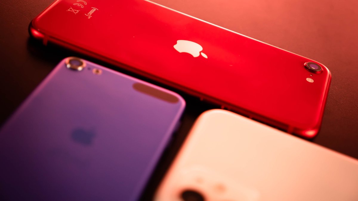 Does Apple dare? No iPhone has ever been that cheap