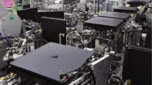 PS4-Herstellung geht schneller als ein McDonalds-Cheeseburger