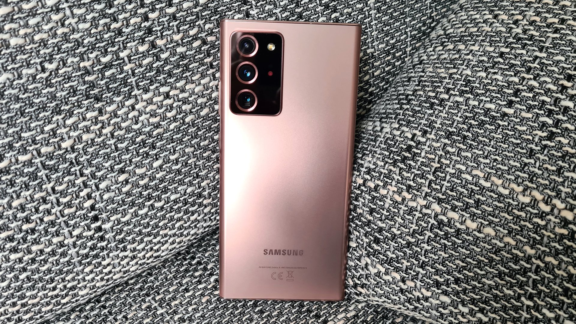 Нот 20 ультра. Samsung Galaxy s20 Ultra Bronze. Note 20 Ultra Silver. Самсунг галакси нот 20 ультра бронза. Samsung Galaxy s20 Ultra бронзовый.