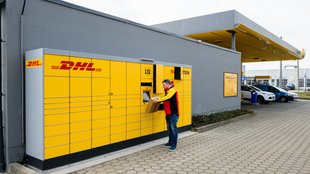 Hammer-Deal mit DHL: Packstationen kommen jetzt zu diesen Tankstellen