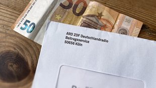 Geldregen für ARD und ZDF: Höherer Rundfunkbeitrag lässt Kassen klingeln