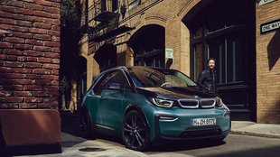 BMW macht bei E-Autos ernst: Wichtige Umstellung beschlossen