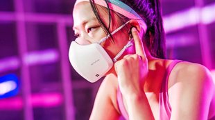 Futuristische LG-Maske: Mit Motor und Lautsprecher gegen Corona