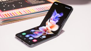 MediaMarkt: Samsung Galaxy Z Flip 3 5G fast geschenkt zum Top-Tarif