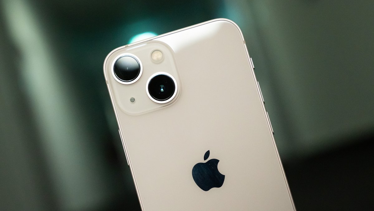 Apple wants to sink the iPhone and it could succeed