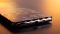 Xiaomis neues Top-Smartphone schlägt Samsungs Galaxy S21 deutlich