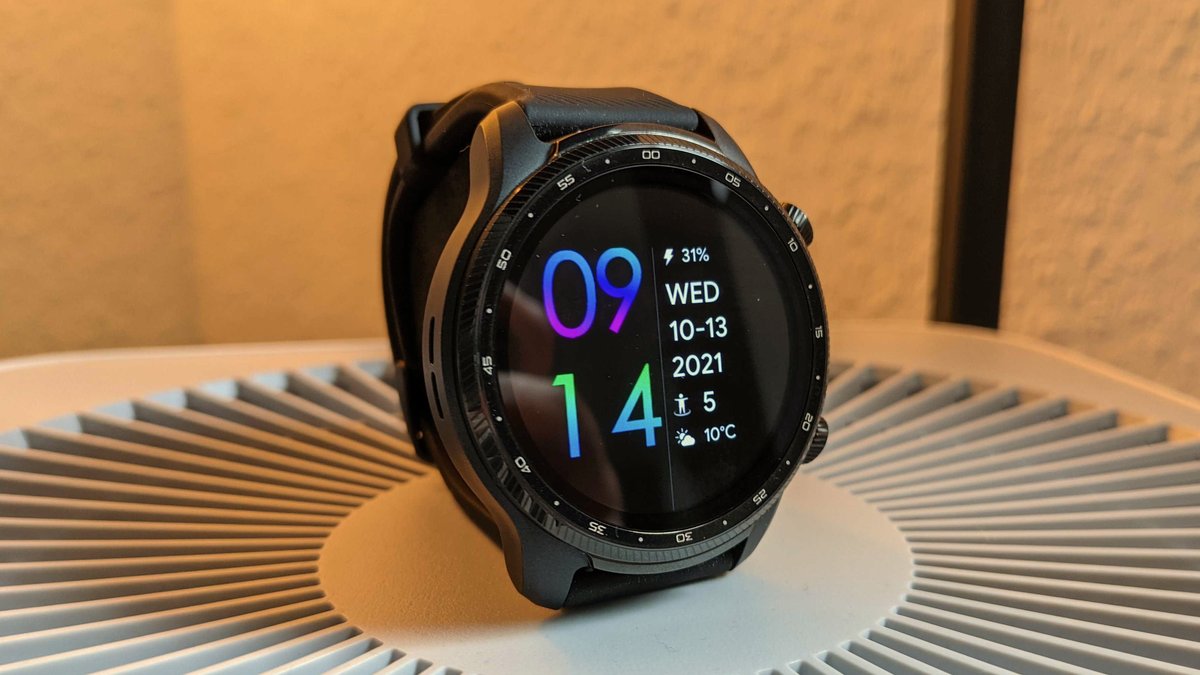 TicWatch Pro 3 Ultra in price decline: Android smartwatch with two displays cheaper