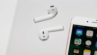 AirPods: Seriennummer finden und prüfen – so gehts