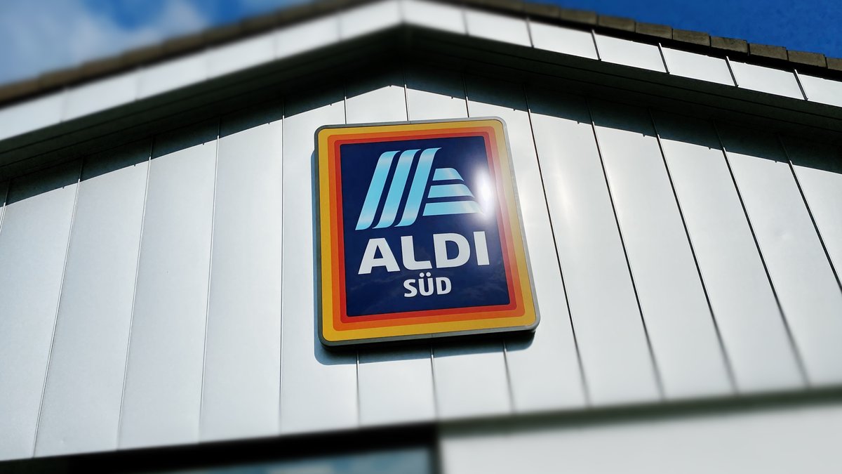 Aldi will get something out by Saturday: Apple users have an advantage