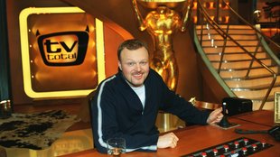 TV Total: Ganze Folgen im Stream sehen (neue & alte mit Stefan Raab)