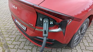 E-Autos sei dank: Dieser Hersteller katapultiert sich in die Herzen der Deutschen