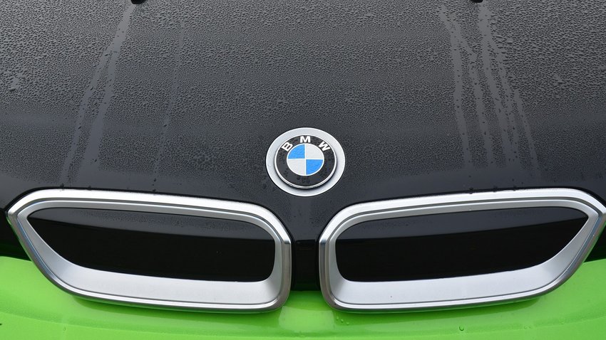 E-Auto BMW Logo