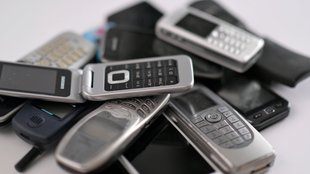 Alte Handys verkaufen & entsorgen – wo ist das möglich?