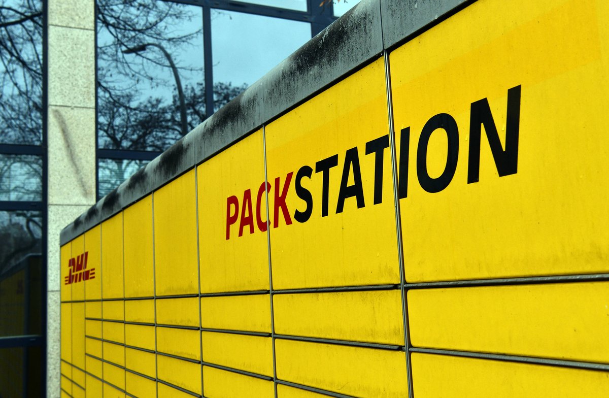 Attention DHL customers! You don t stand a chance at the Packstation without an app