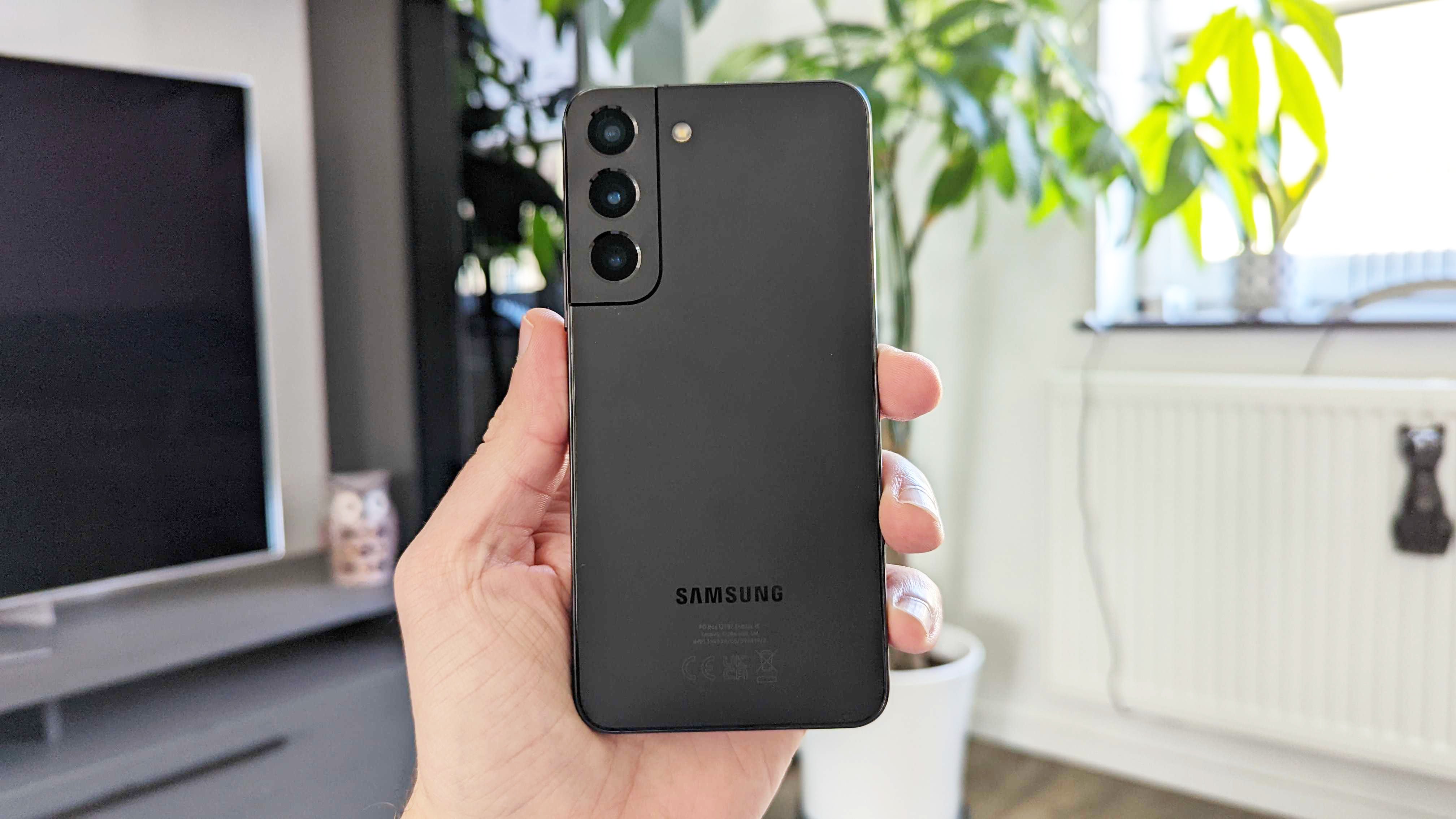 Samsung Galaxy S22 im Test: Kompaktes Top-Handy mit einer echten