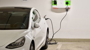 Stromversorger warnt vor Blackouts durch E-Autos