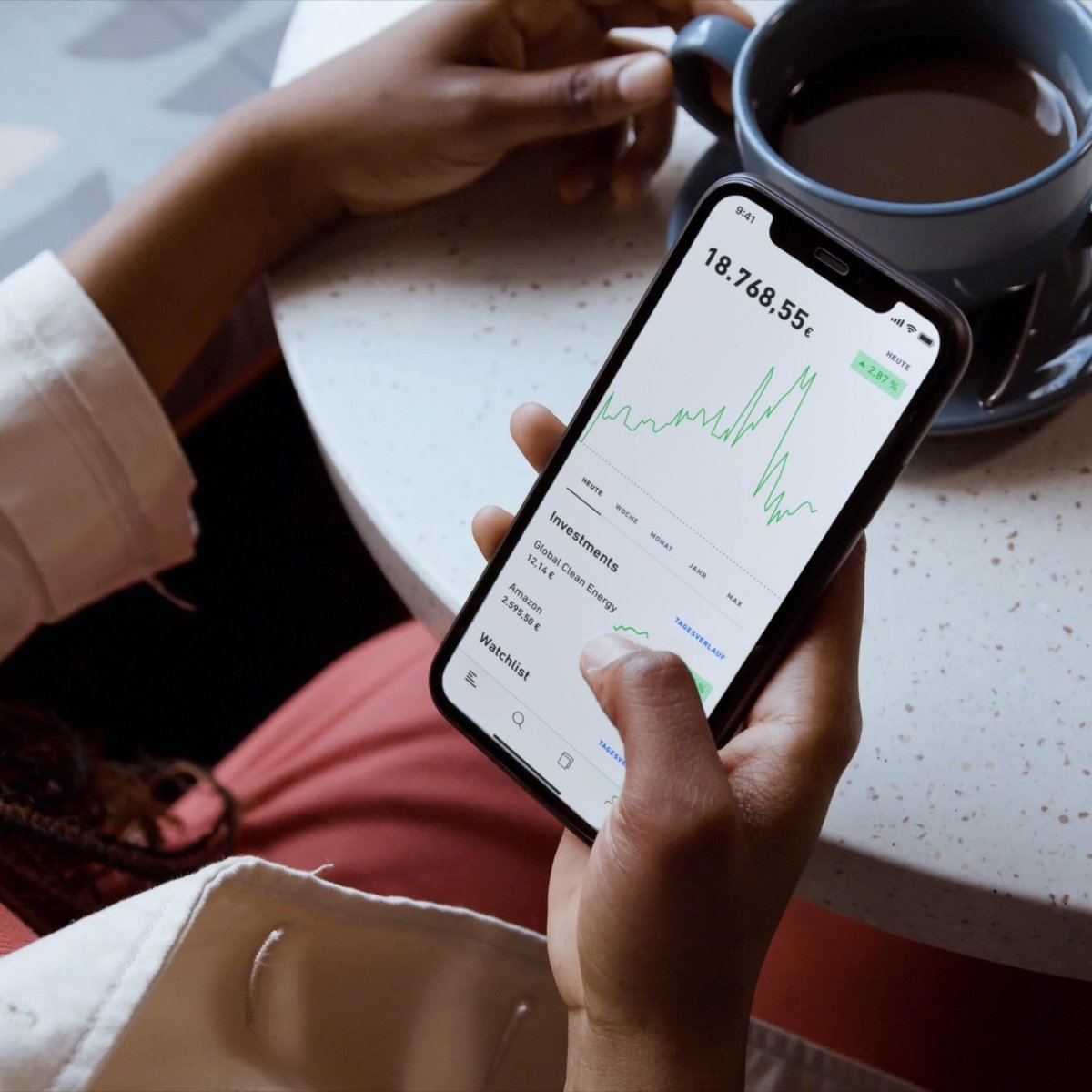 Trading-Apps im Vergleichstest: Aktien und ETFs handeln