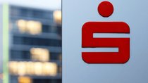 Sparkasse verschickt Kündigungen: Tausenden Kunden droht Rauswurf