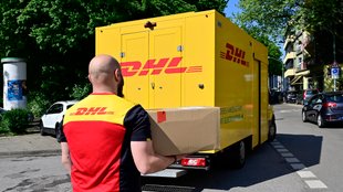 DHL-Pakete werden teurer, aber nicht alle Kunden müssen tiefer in die Tasche greifen