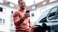 Für E-Auto-Fahrer: 9 Apps als unverzichtbare Helfer unterwegs