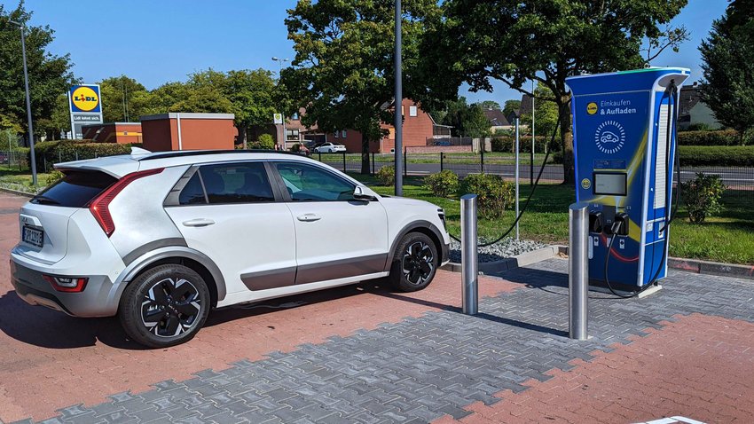 EAuto kostenlos laden Das können die neuen Schnellader von Lidl