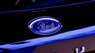 Feuer kann ausbrechen: Ford ruft über 100.000 Autos zurück