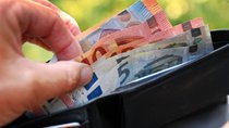 Bargeld-Aus: Erster Mobilfunkanbieter geht radikalen Schritt